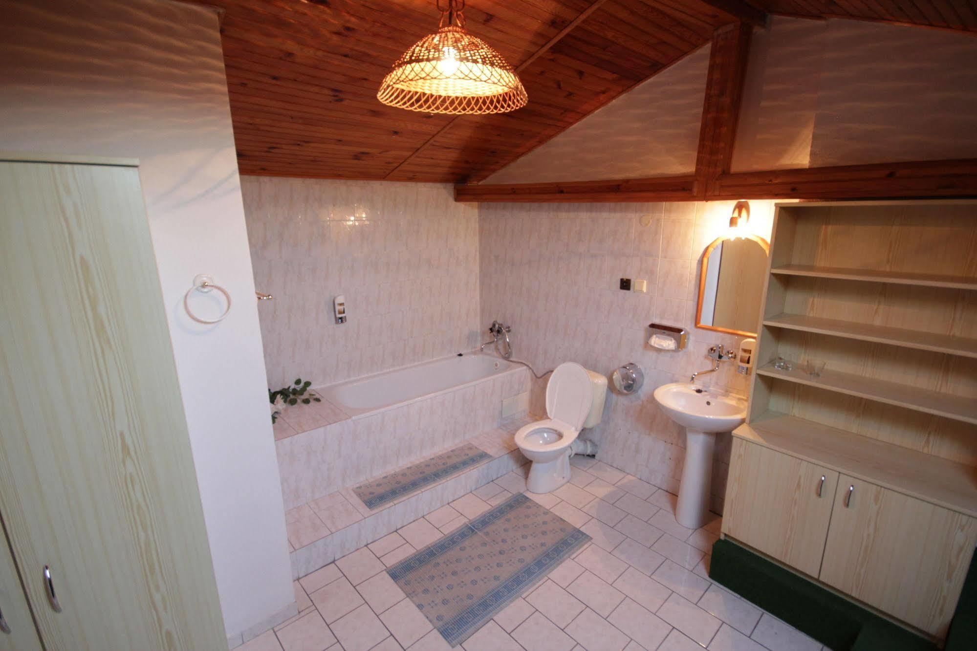 Hotel Zlate Košice Εξωτερικό φωτογραφία